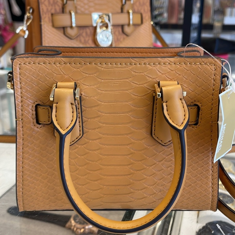 Michael Kors Hamilton XS Satchel Handbag Xbody Crossbody Leather Cider 
NWT - Picture 12 of 16